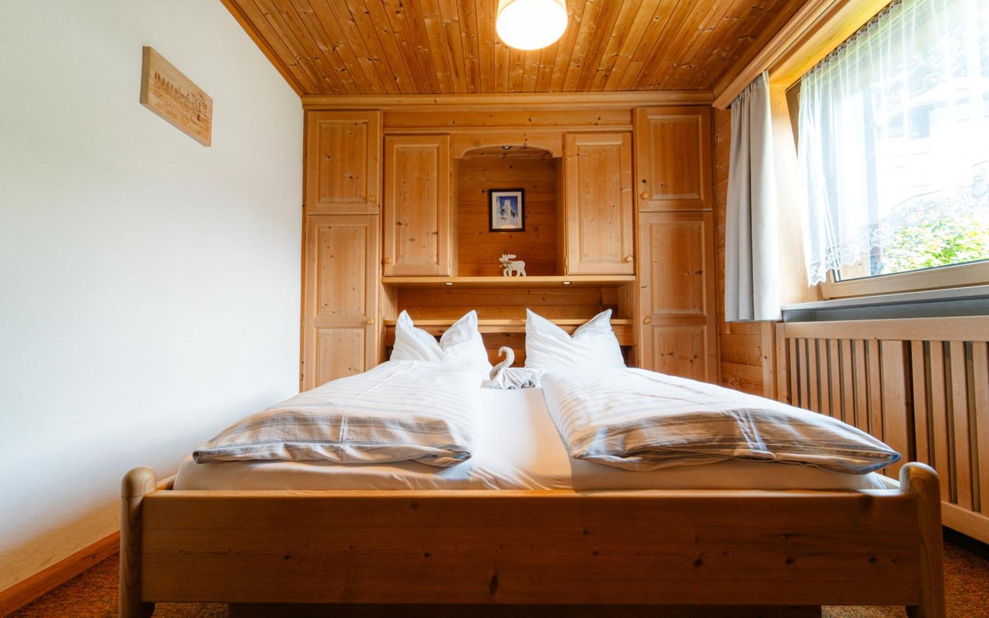 ホテル Garni Cir Santa Cristina Val Gardena エクステリア 写真